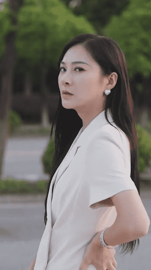 丈夫的秘密海报