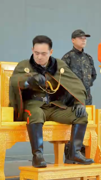 天命之子海报