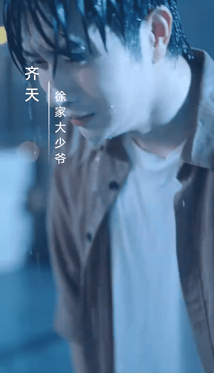 开局被关黑屋我反手召来天雷海报