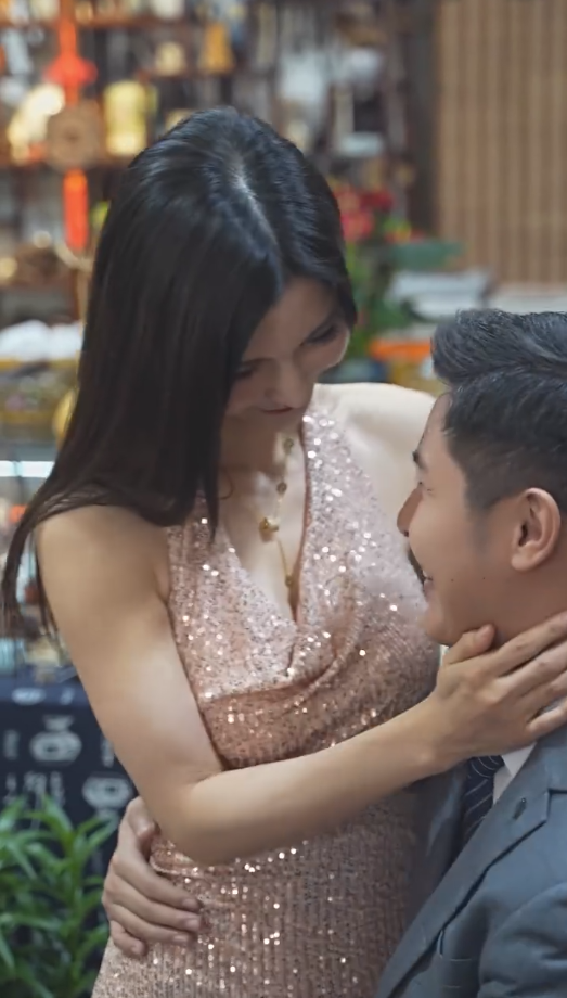 黄金瞳：重生觉醒海报