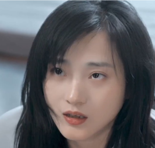 蚀骨囚爱海报